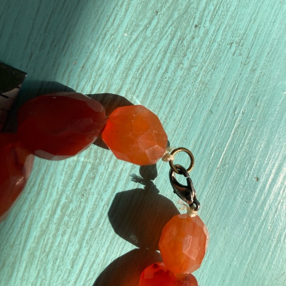 Elegant Red Beaded Necklace - Picture 8 of 8